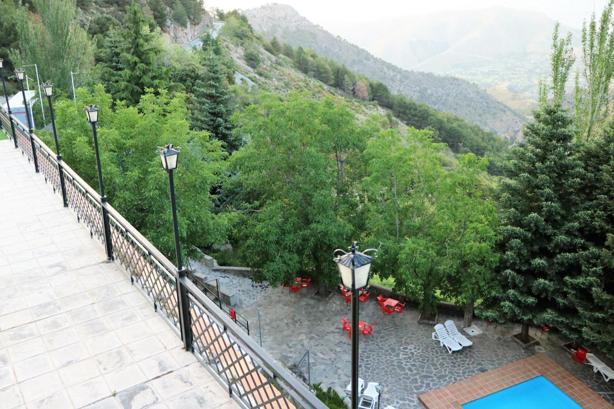 Hotel El Guerra Guejar Sierra Ngoại thất bức ảnh